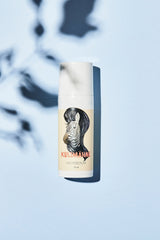 KULTMÄHNE Serum im trockenen Haar anwenden – für Glanzauffrischung und Frizz-Kontrolle ohne Ausspülen