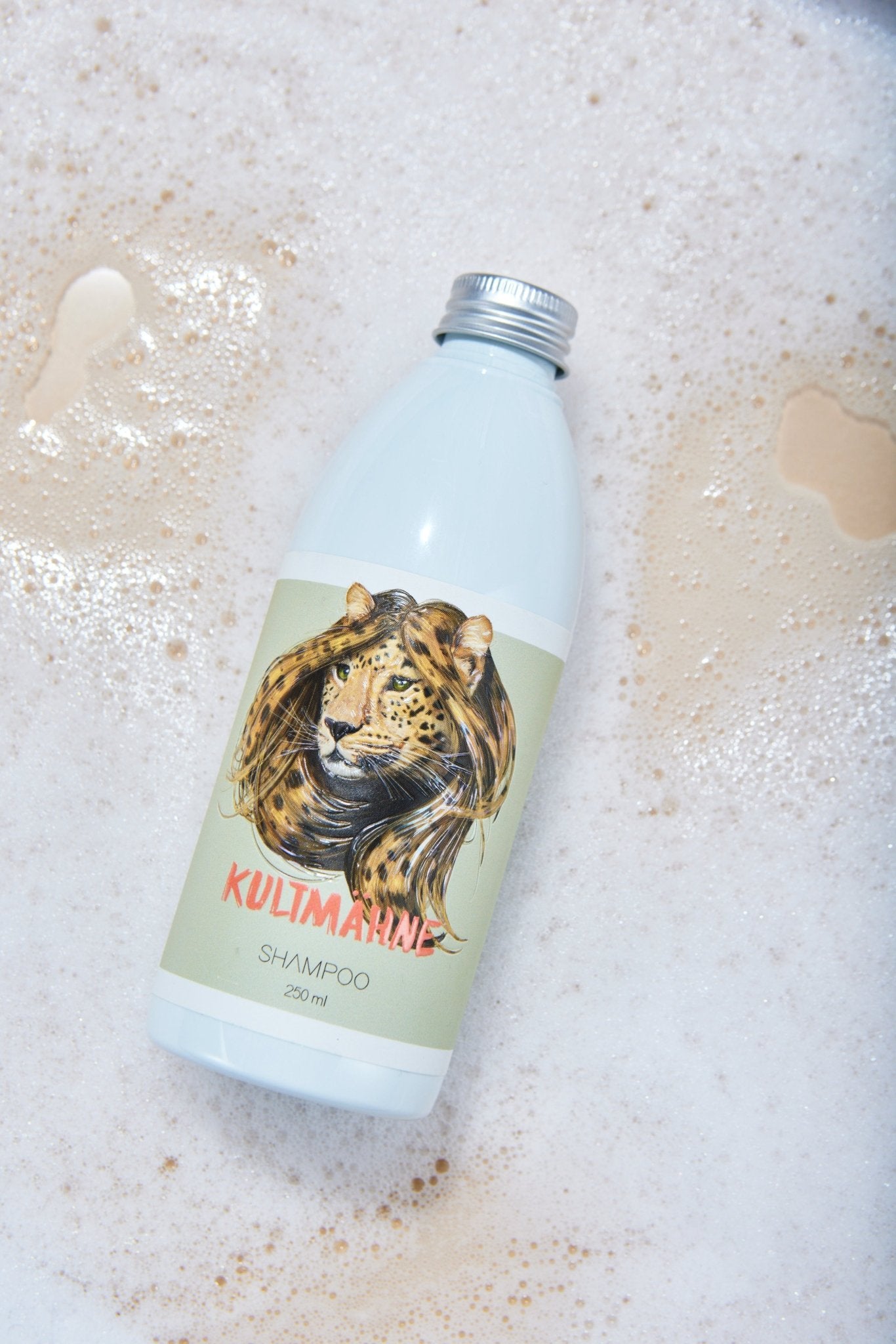 Pflegeshampoo Kultmähne in Flaschenansicht – ideal für kräftiges, gesund aussehendes Haar