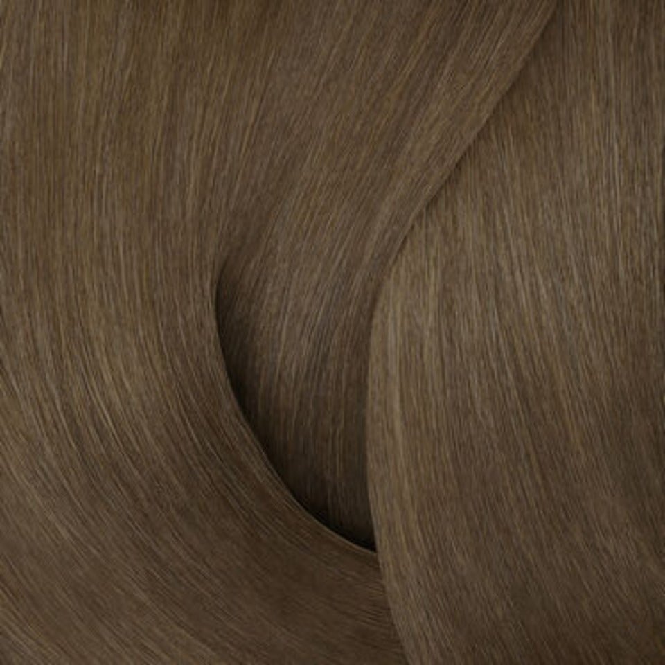 Redken Shades EQ Gloss 05N Walnut – neutrales Mittelbraun mit natürlichem Finish für ein ausgewogenes, gleichmäßiges Farbergebnis – erhältlich im Matuschka Shop