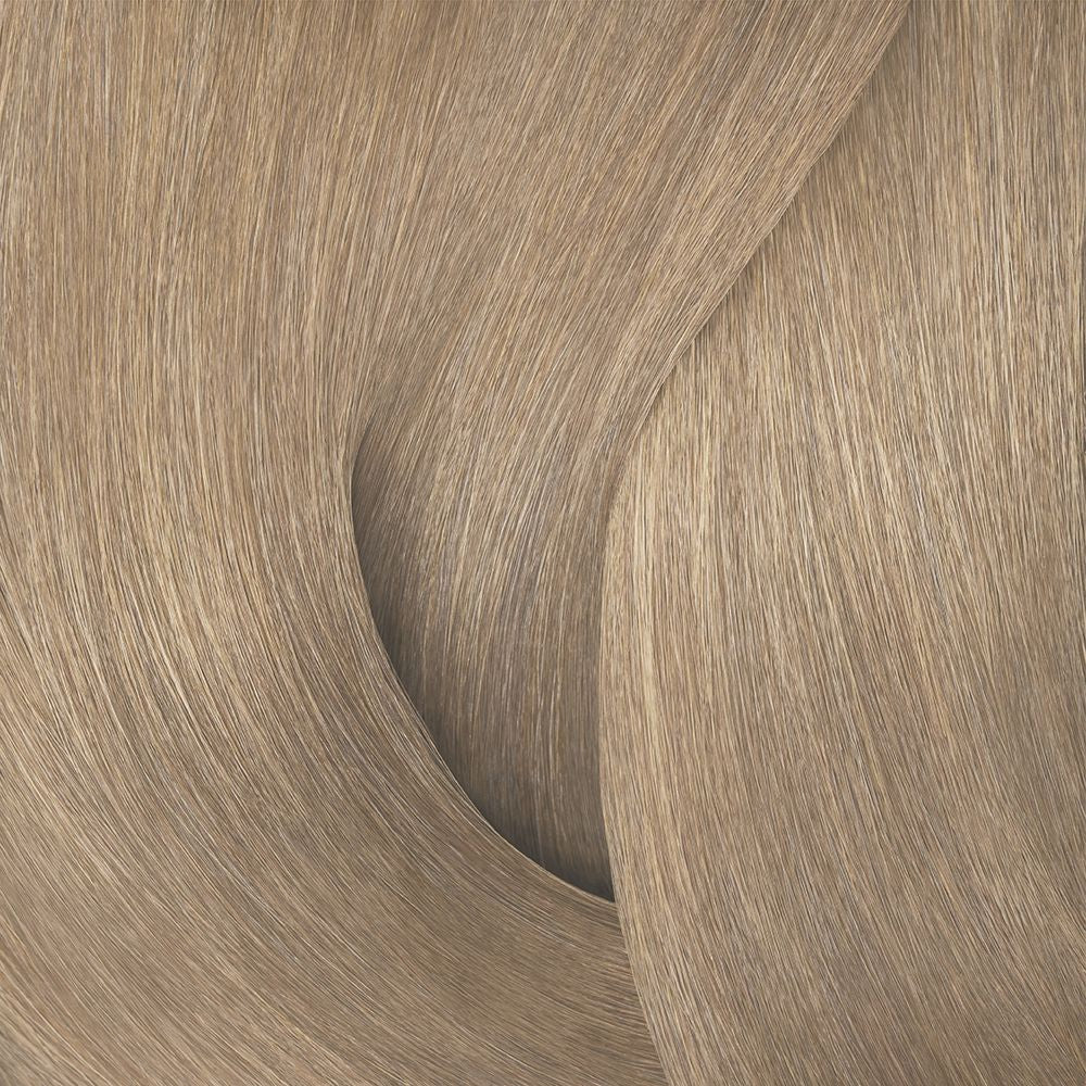 Redken Shades EQ Gloss 09P Opal Glow – kühles, perlmuttfarbenes Blond mit zart schimmernden Reflexen für ein elegantes, strahlendes Farbergebnis – erhältlich im Matuschka Shop