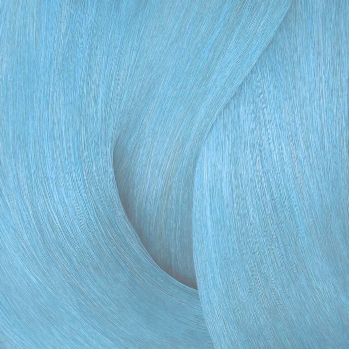 Redken Shades EQ Gloss Pastel Aqua Blue – sanftes, aquablaues Blond mit kühlem, frischem Schimmer für ein modernes, lebendiges Farbergebnis – erhältlich im Matuschka Shop